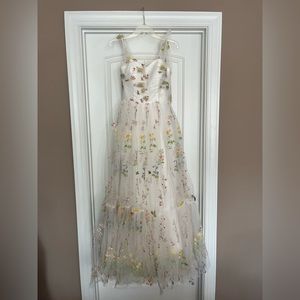 White Maxi/ Prom Dress